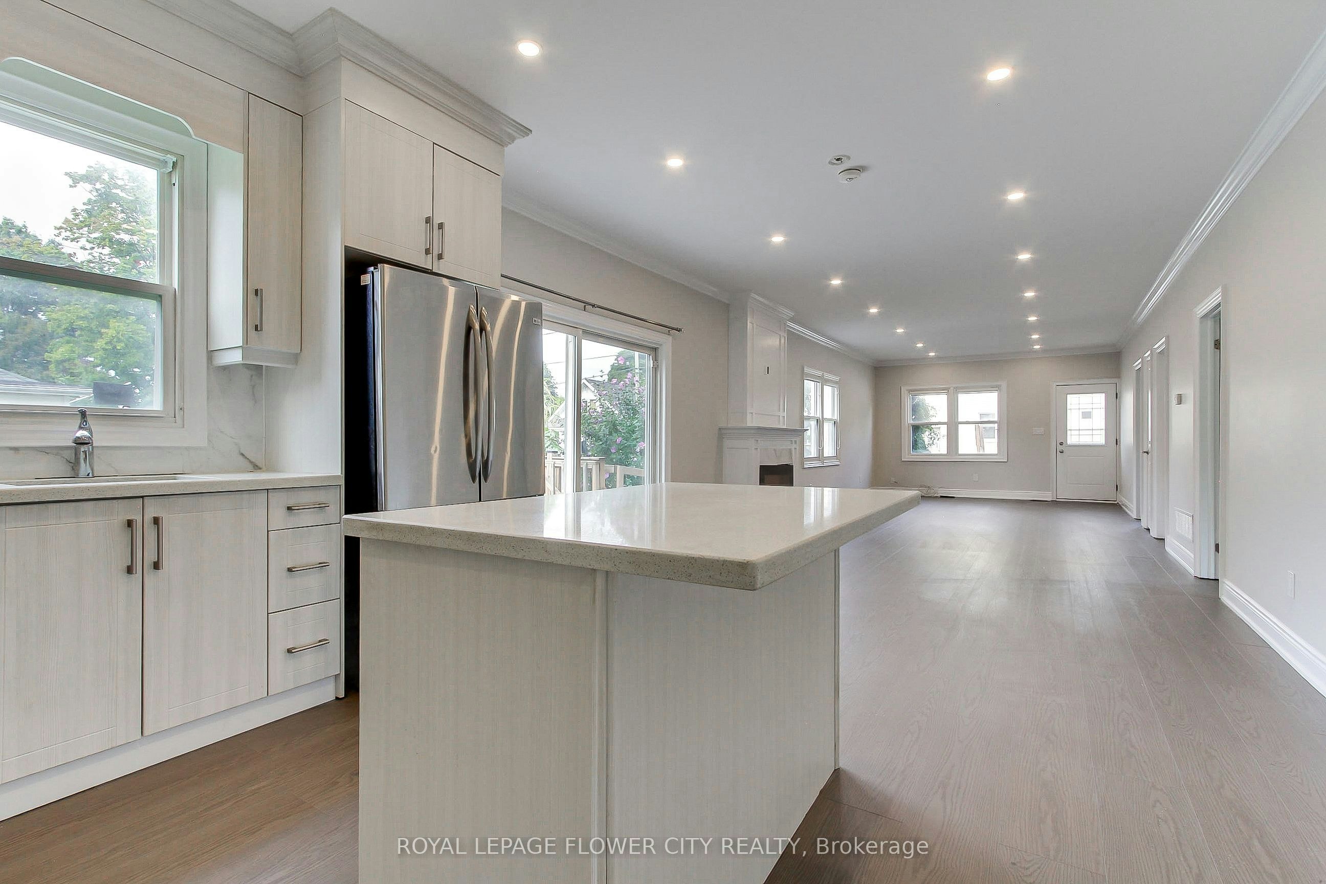 Main Floor-24 John Street, Halton Hills, ON, L7G 2J7 - 17