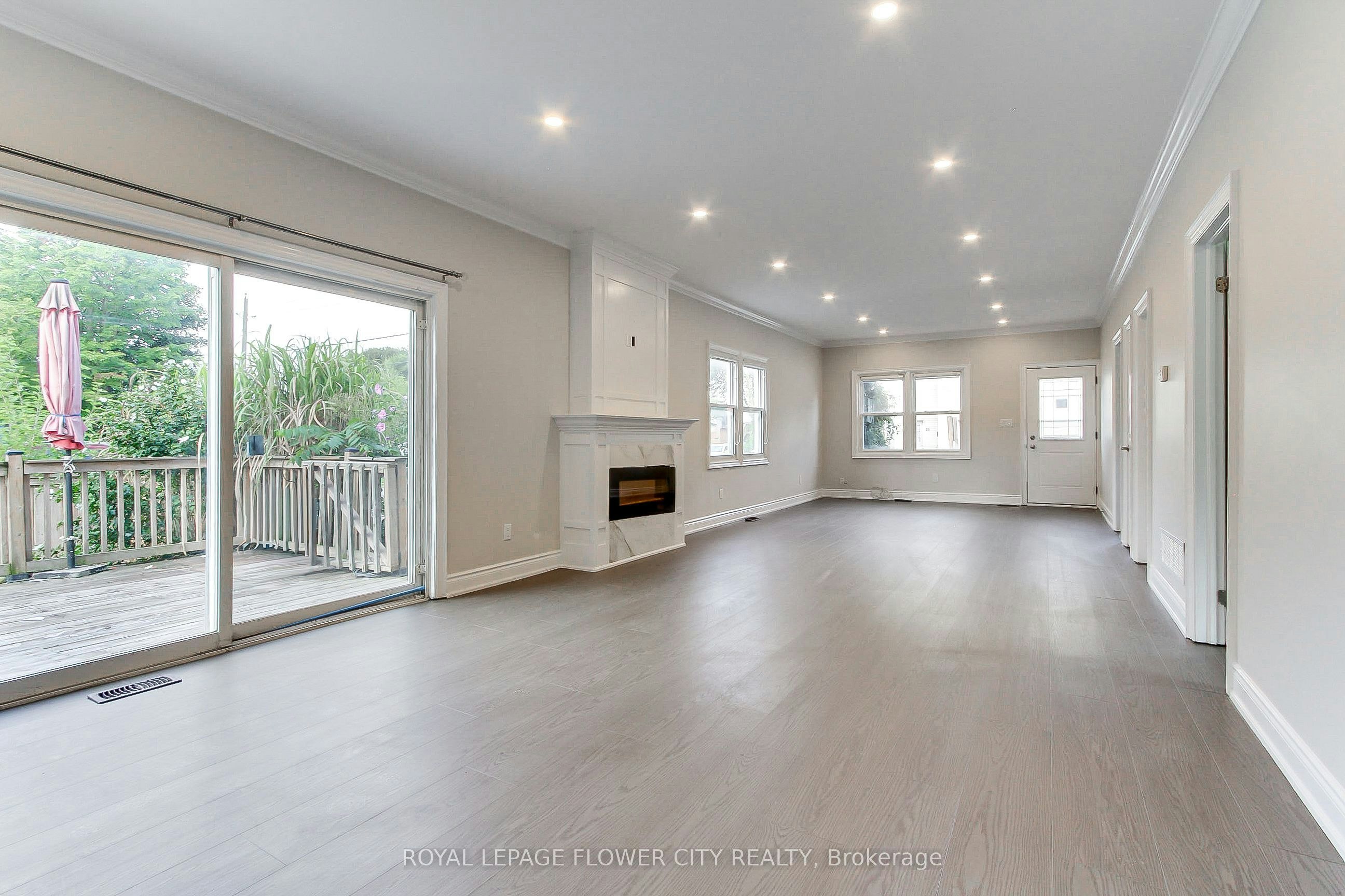 Main Floor-24 John Street, Halton Hills, ON, L7G 2J7 - 11