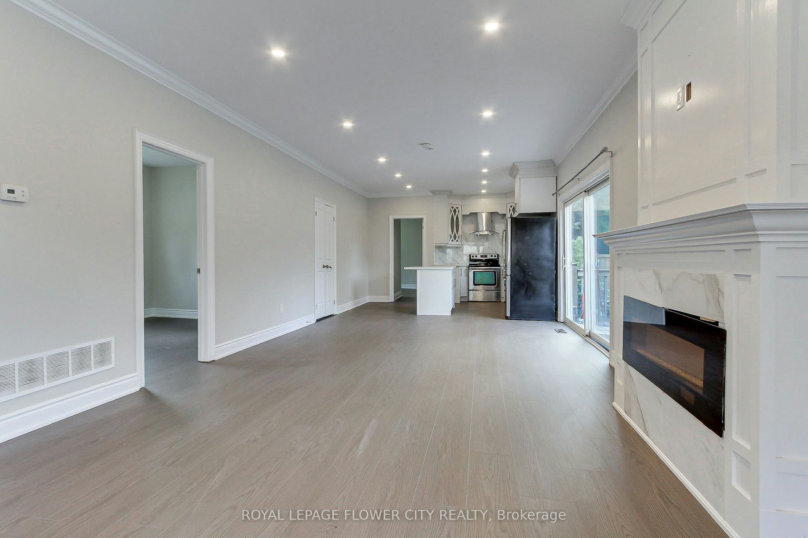 Main Floor-24 John Street, Halton Hills, ON, L7G 2J7 - 10