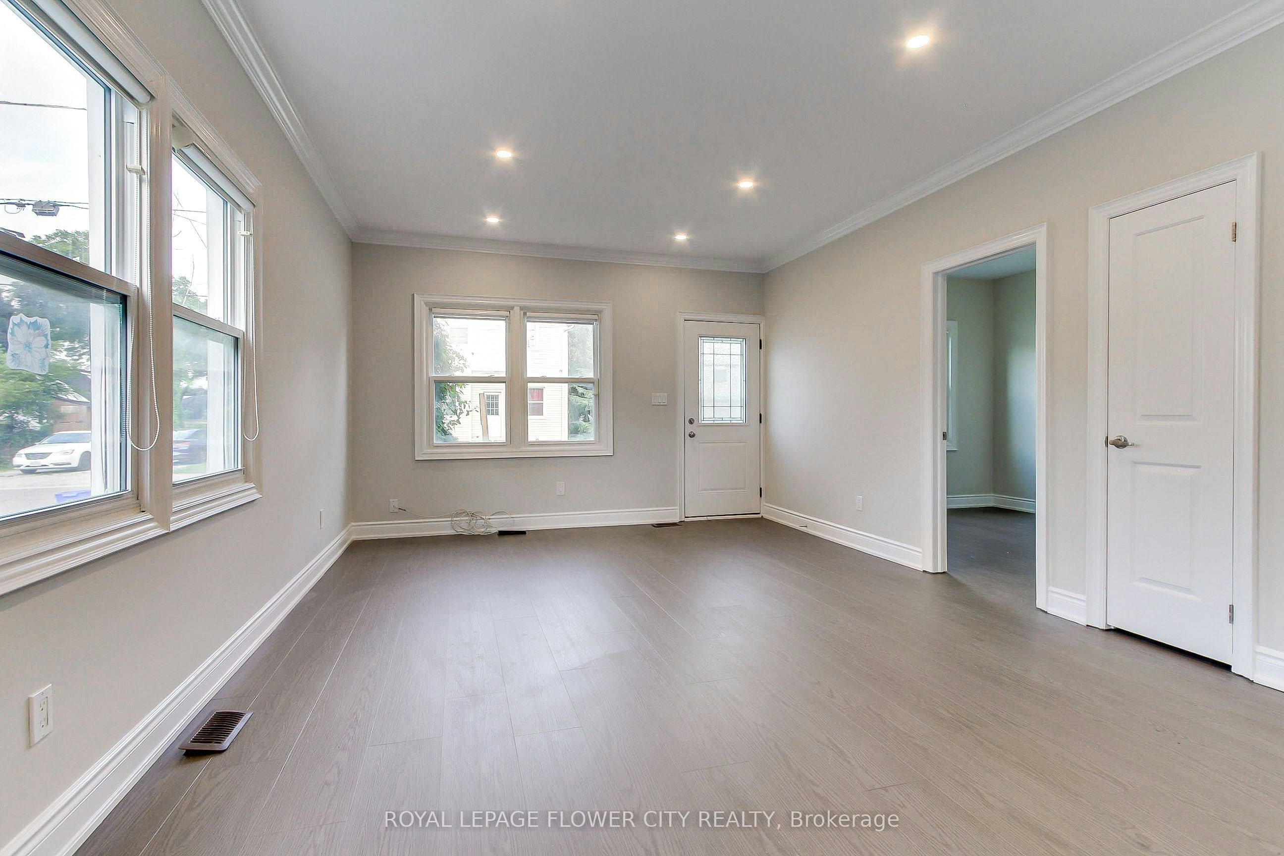 Main Floor-24 John Street, Halton Hills, ON, L7G 2J7 - 5