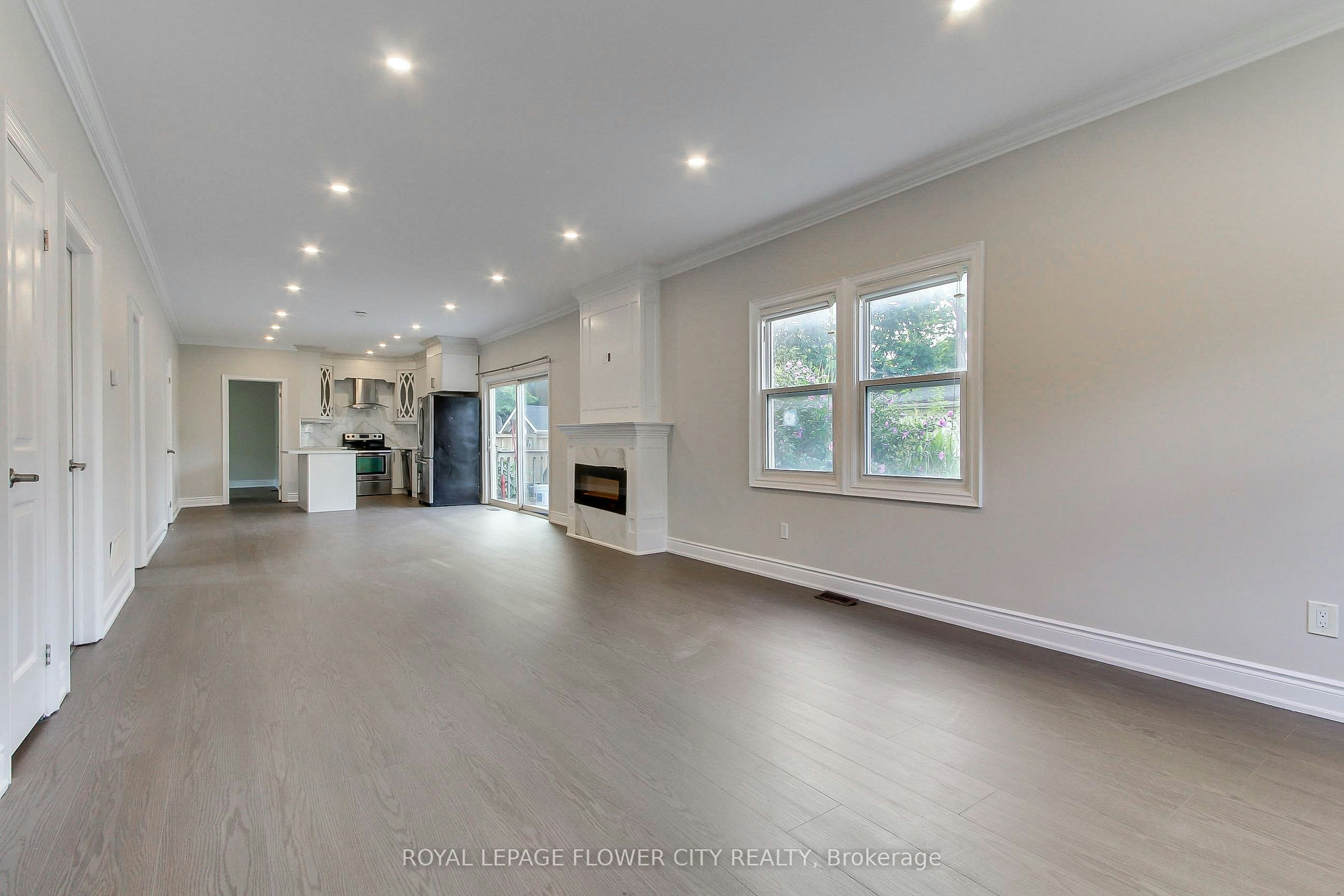Main Floor-24 John Street, Halton Hills, ON, L7G 2J7 - 7