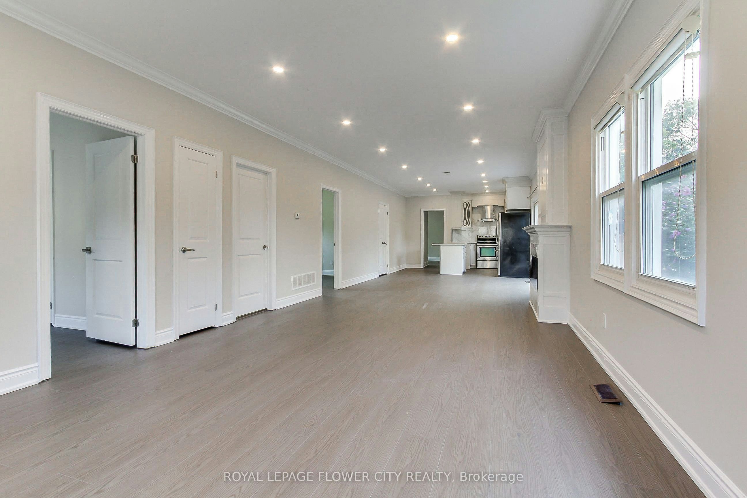 Main Floor-24 John Street, Halton Hills, ON, L7G 2J7 - 8