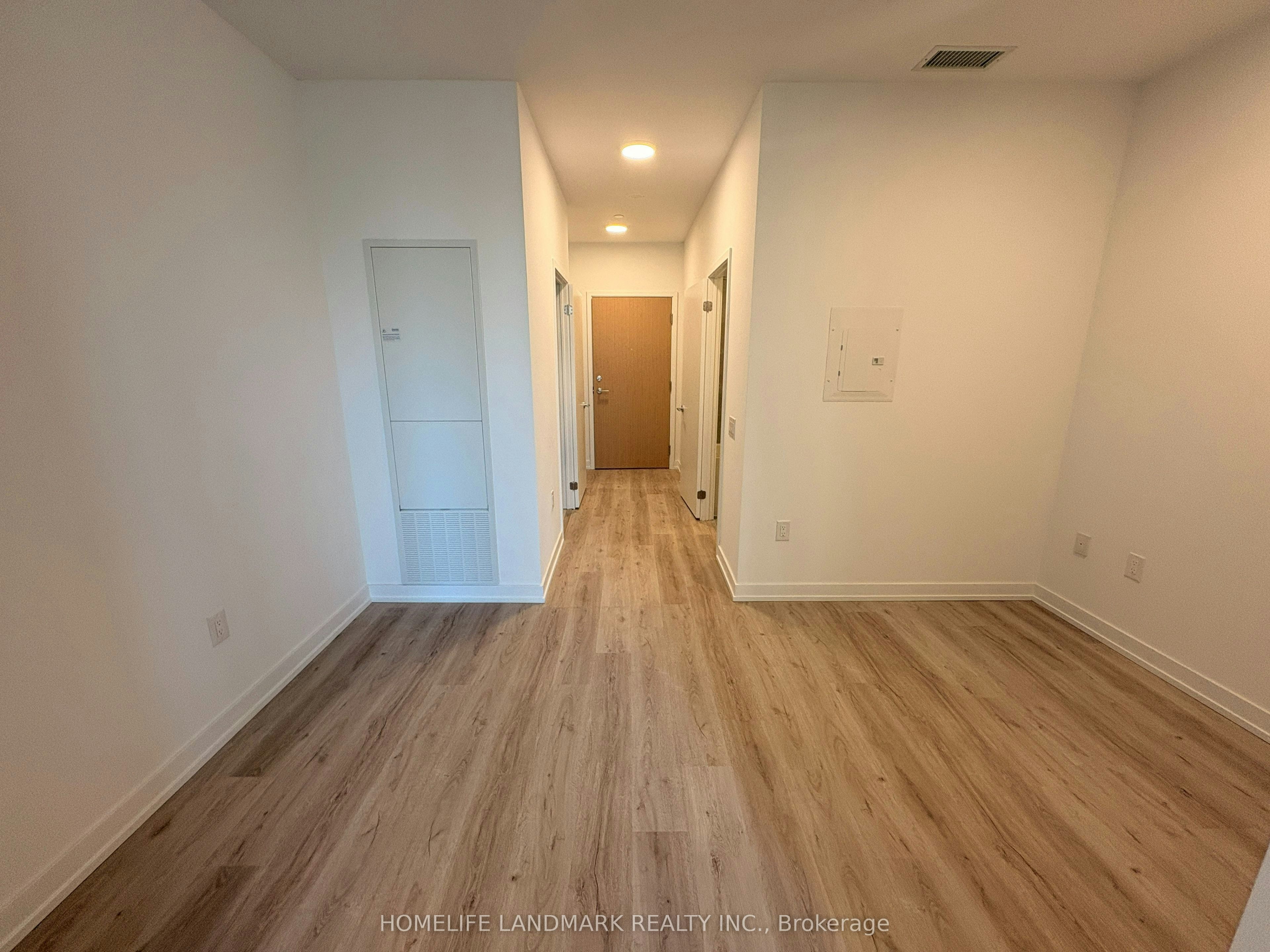 505-395 Square One Drive, Mississauga, ON, L5B 0P6 - 9