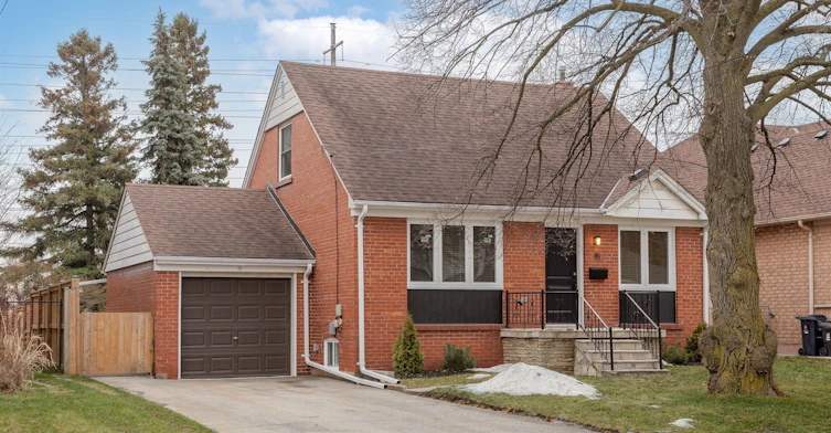 15 Elford Boulevard, Toronto, ON, M8Z 2L3
