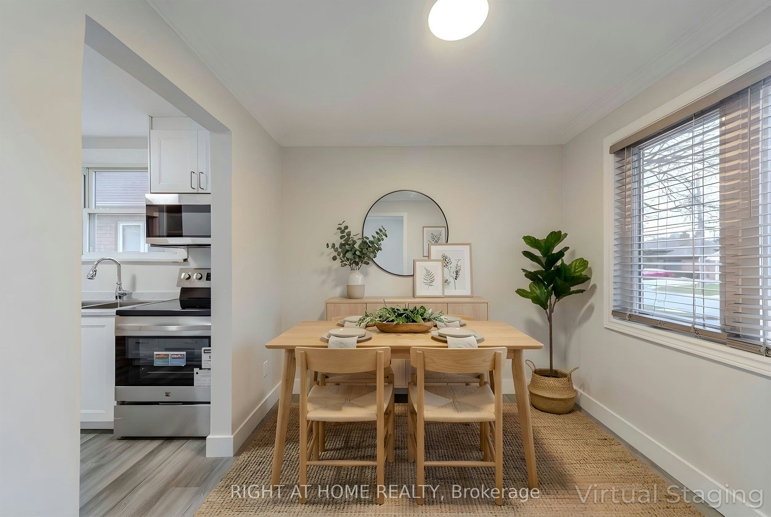 15 Elford Boulevard, Toronto, ON, M8Z 2L3 - 4