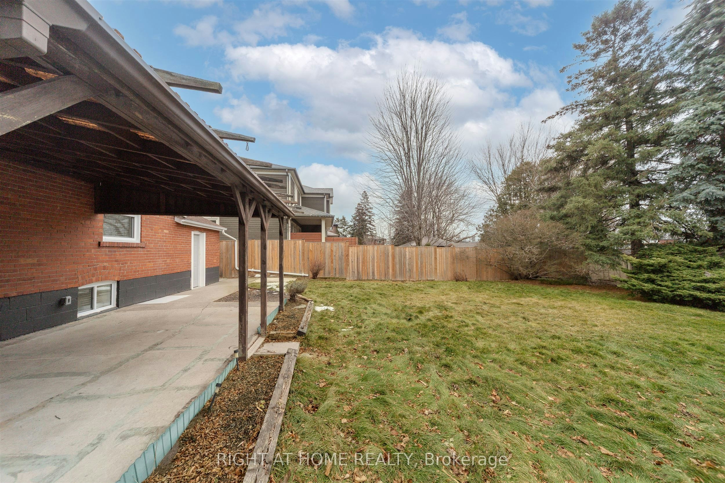 15 Elford Boulevard, Toronto, ON, M8Z 2L3 - 20