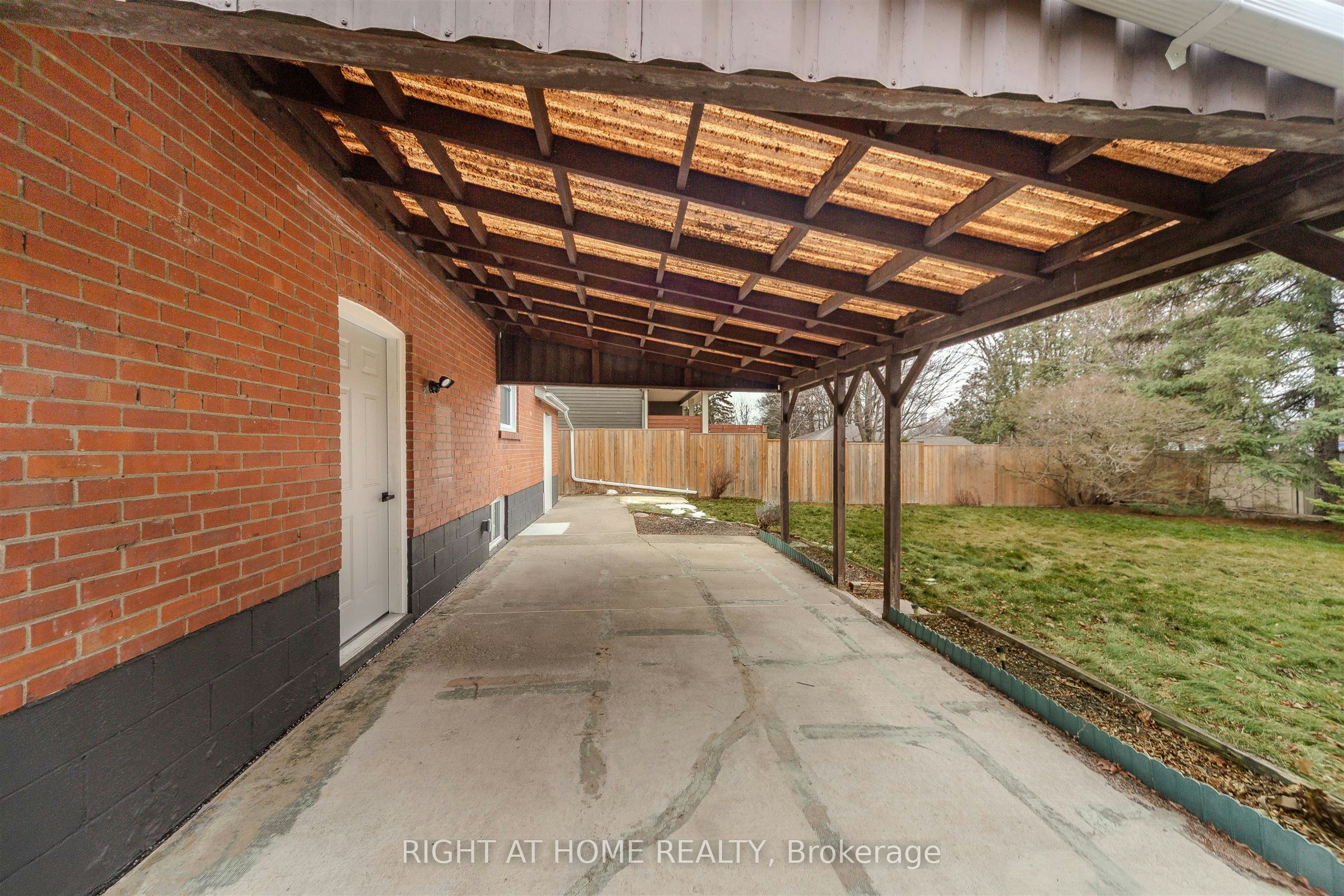 15 Elford Boulevard, Toronto, ON, M8Z 2L3 - 19