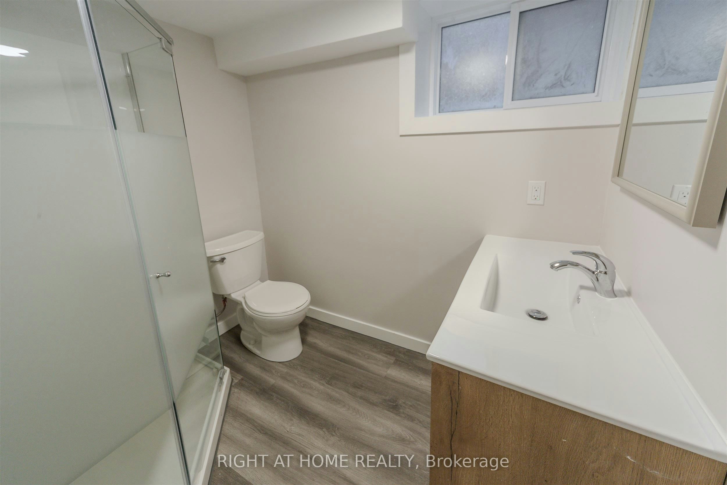 15 Elford Boulevard, Toronto, ON, M8Z 2L3 - 18