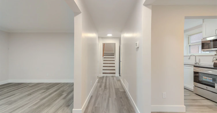 15 Elford Boulevard, Toronto, ON, M8Z 2L3 - 9