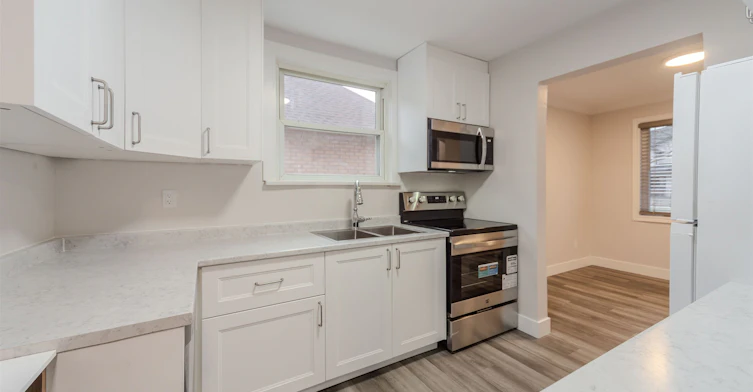 15 Elford Boulevard, Toronto, ON, M8Z 2L3 - 8