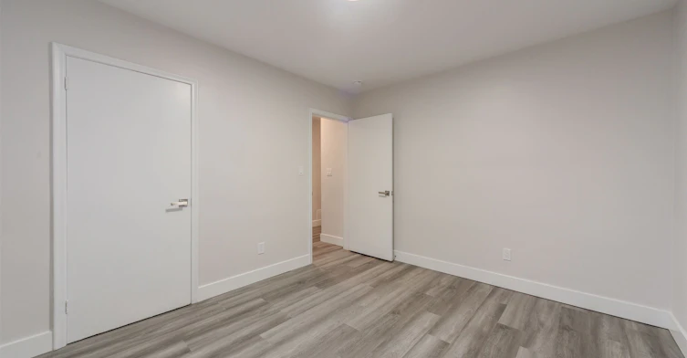 15 Elford Boulevard, Toronto, ON, M8Z 2L3 - 13