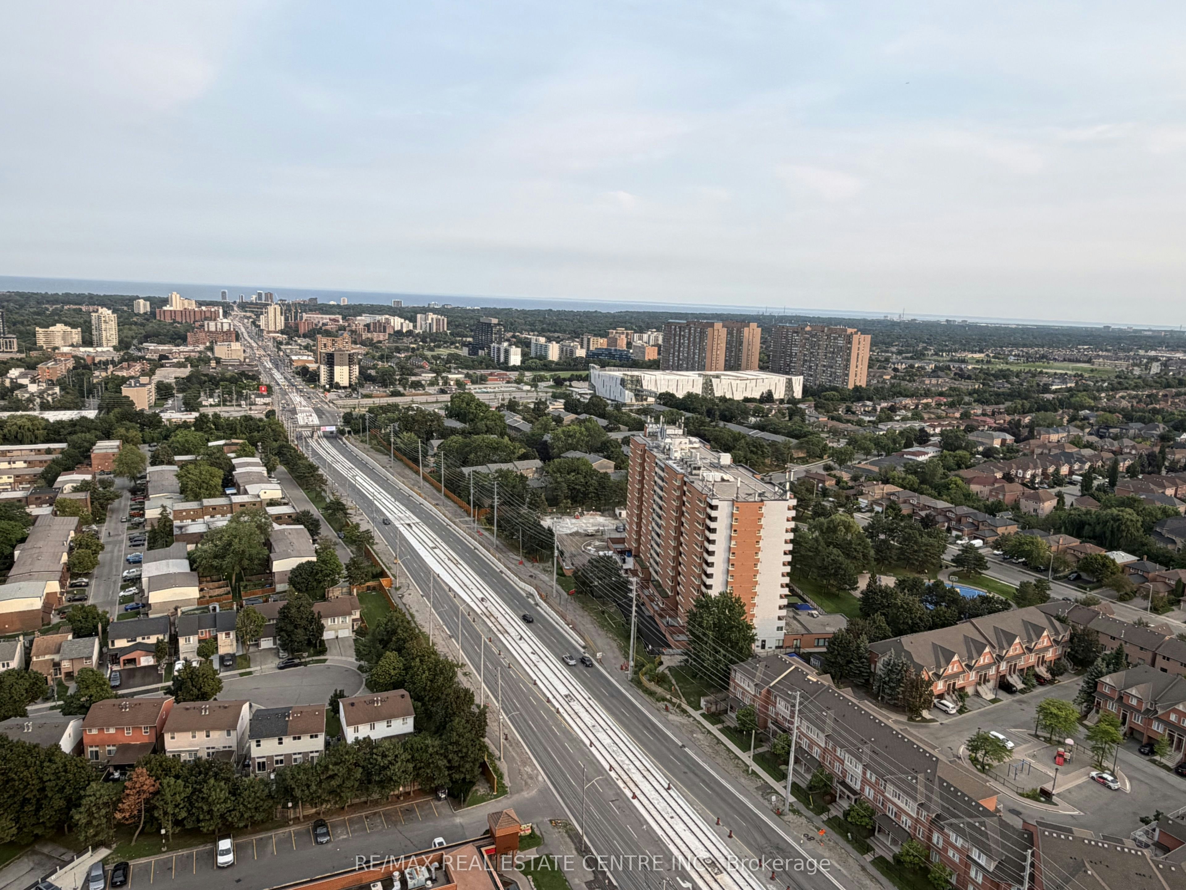 2602-1 Fairview Road E, Mississauga, ON, L5A 0B4 - 21