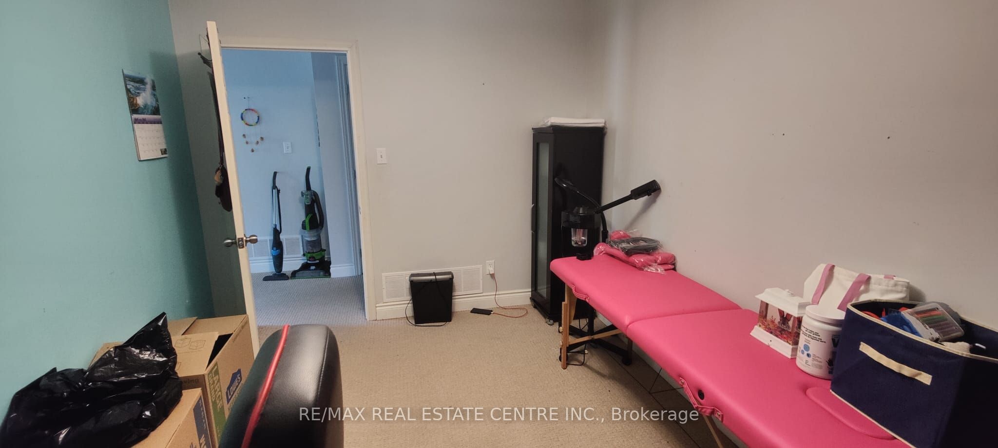Main Floor Only-532 Woodward Avenue, Milton, ON, L9T 3B8 - 12