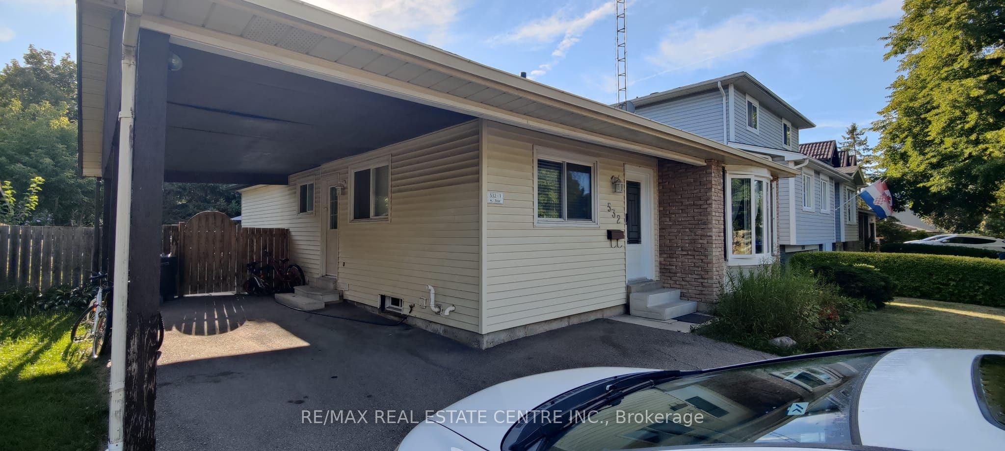 Main Floor Only-532 Woodward Avenue, Milton, ON, L9T 3B8