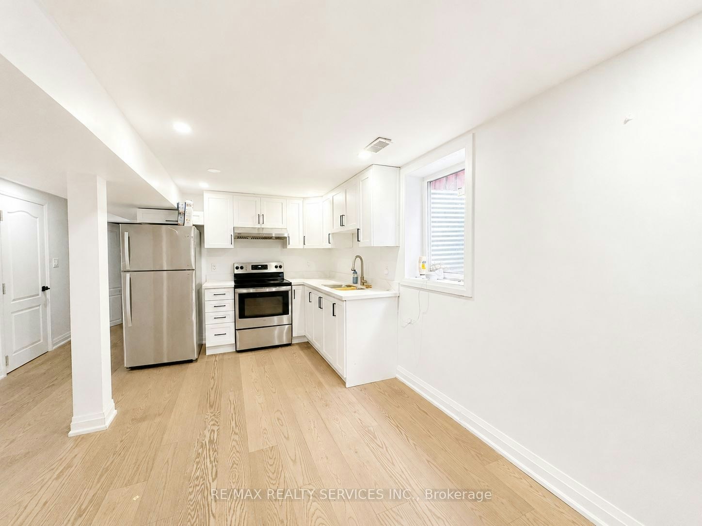 BSMT-32 Trewartha Crescent, Brampton, ON, L6Z 1X4