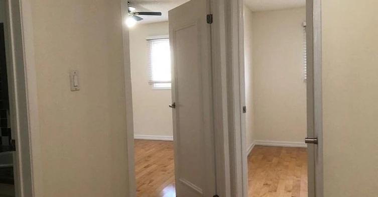 1538 Cuthbert Avenue, Mississauga, ON, L5M 3R5 - 3