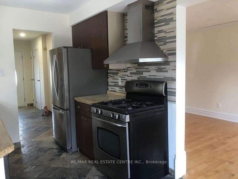 1538 Cuthbert Avenue, Mississauga, ON, L5M 3R5 - 5