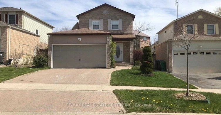 1538 Cuthbert Avenue, Mississauga, ON, L5M 3R5