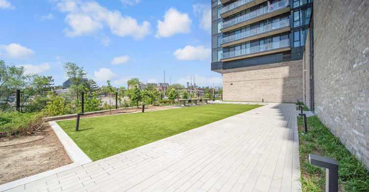1714-86 Dundas Street E, Mississauga, ON, L5A 0B1 - 4