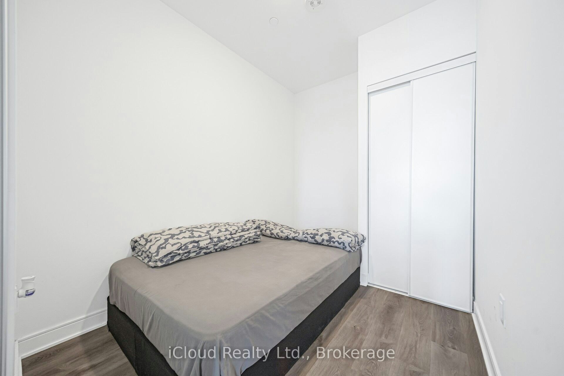 1714-86 Dundas Street E, Mississauga, ON, L5A 0B1 - 40