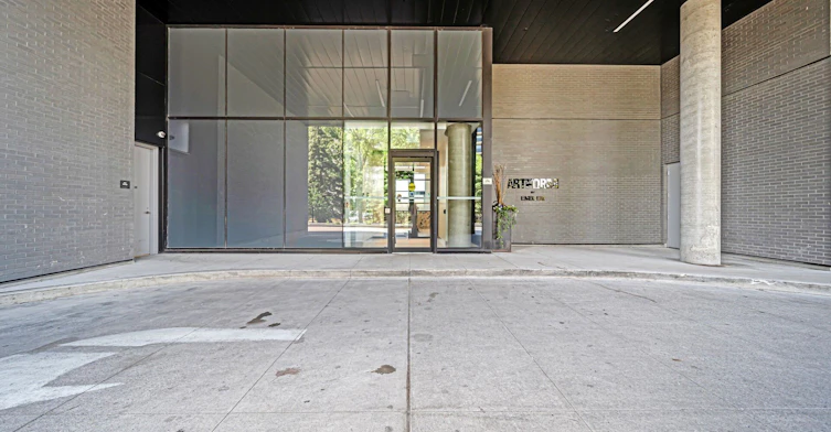 1714-86 Dundas Street E, Mississauga, ON, L5A 0B1 - 3