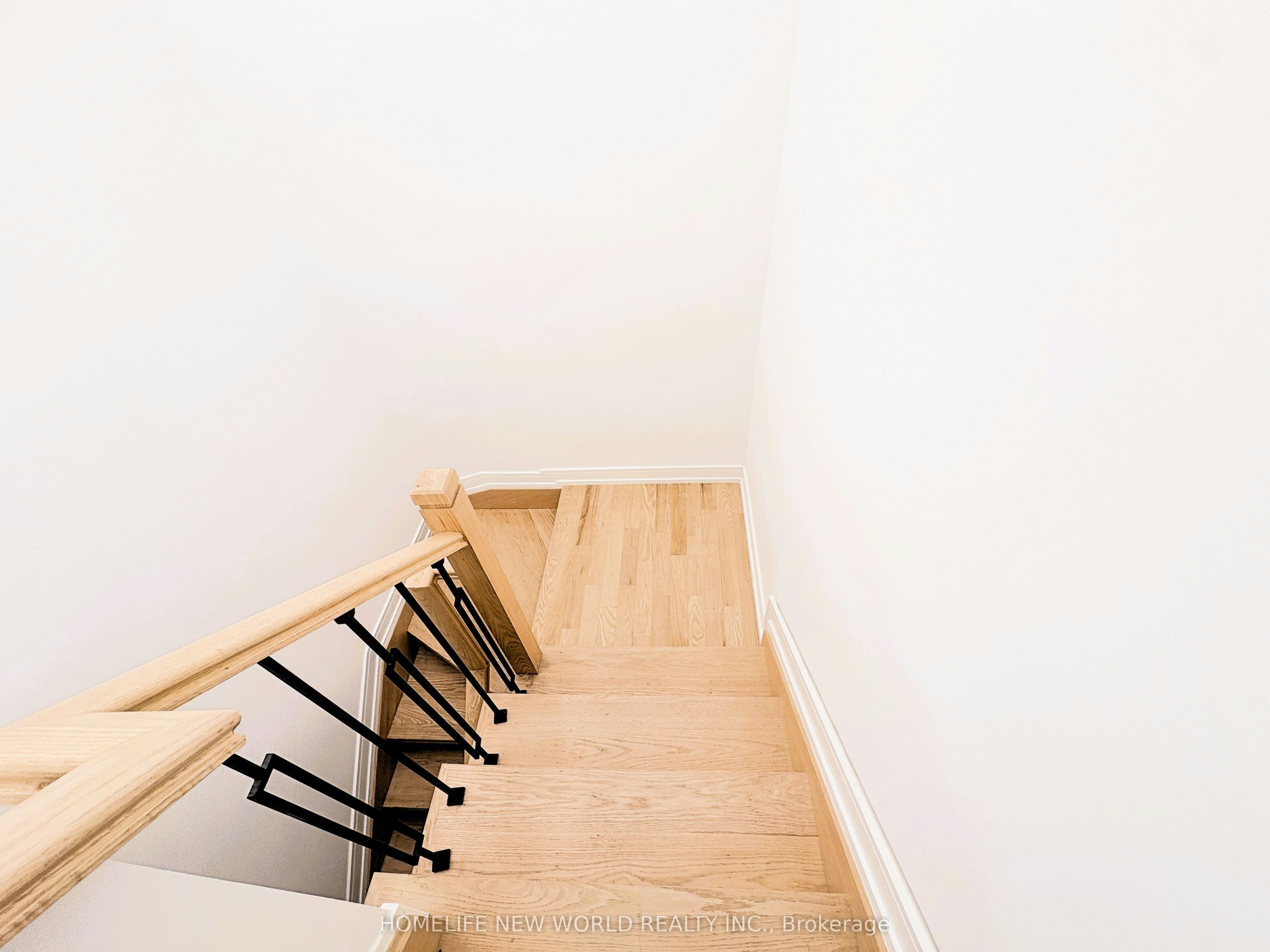 Laneway-679 Gladstone Avenue, Toronto, ON, M6H 3J5 - 24