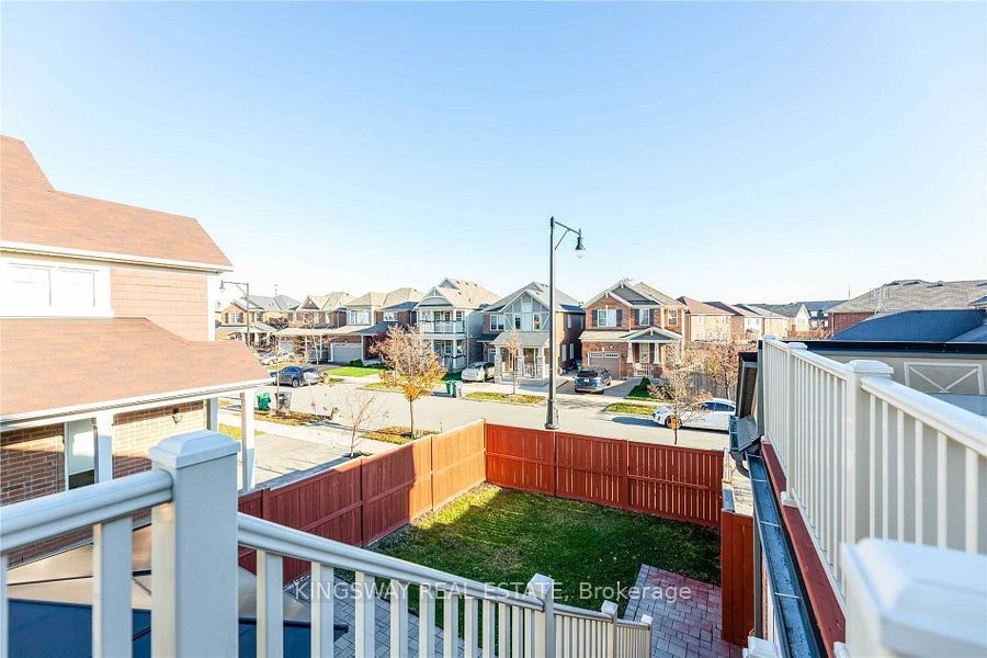 31 Bleasdale Avenue S, Brampton, ON, L7A 0P5 - 23