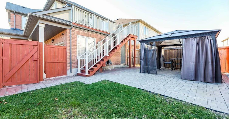 31 Bleasdale Avenue S, Brampton, ON, L7A 0P5 - 32