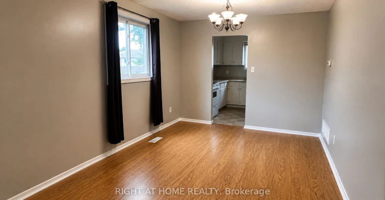 569 Hayward Crescent, Milton, ON, L9T 4T8 - 4