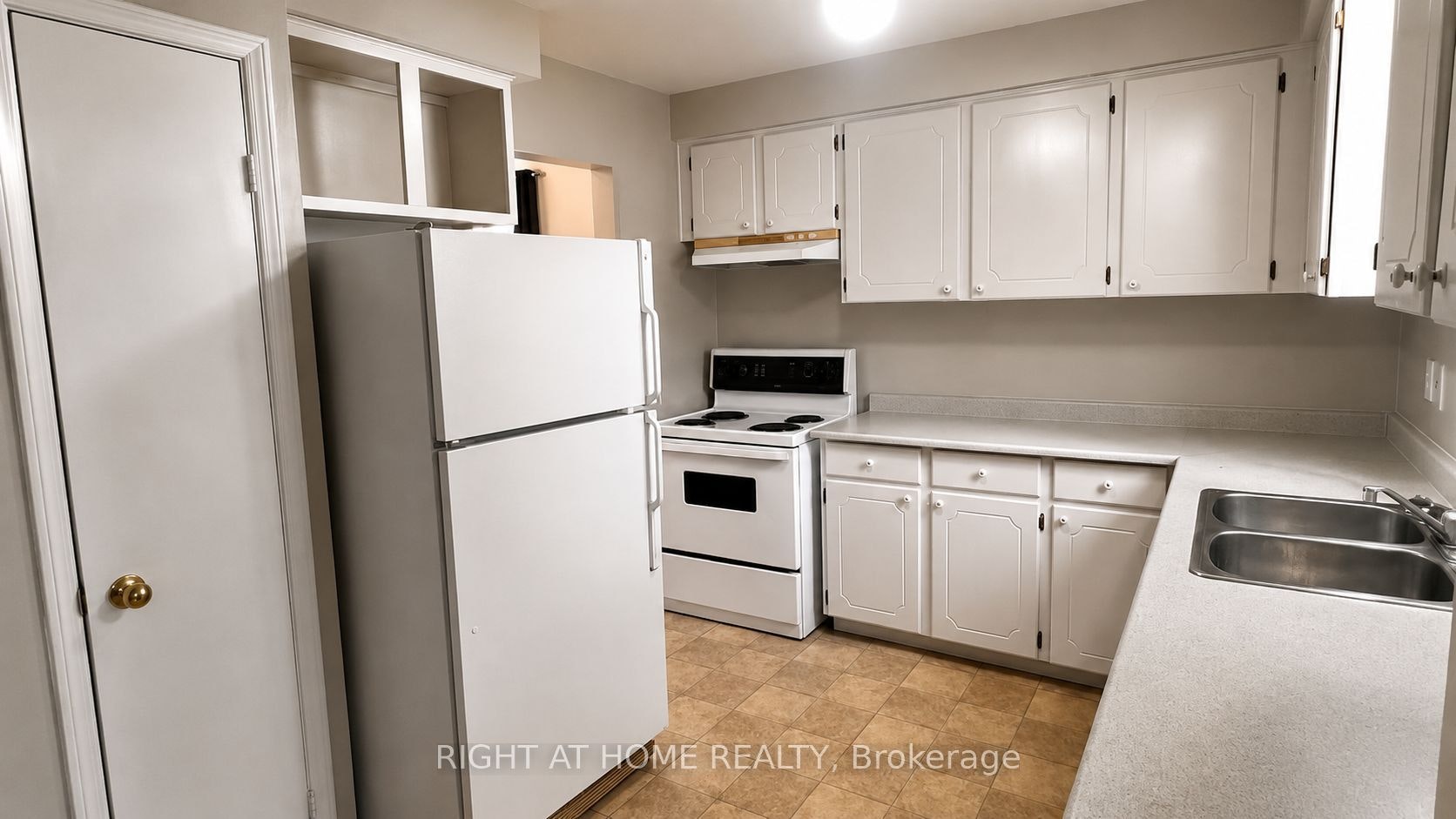 569 Hayward Crescent, Milton, ON, L9T 4T8 - 6