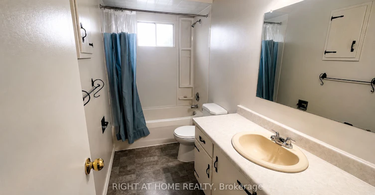 569 Hayward Crescent, Milton, ON, L9T 4T8 - 11