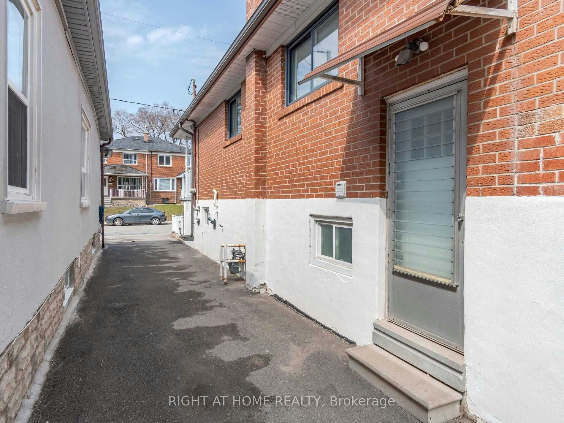 Basement-87 Cordella Avenue, Toronto, ON, M6N 2J8 - 13