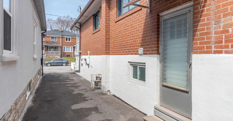 Basement-87 Cordella Avenue, Toronto, ON, M6N 2J8 - 13