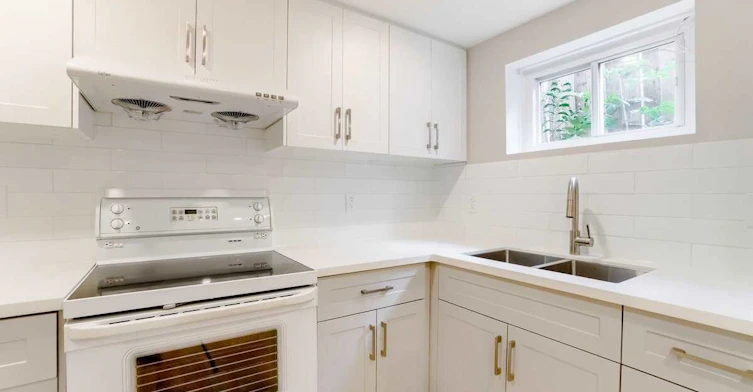 Basement-87 Cordella Avenue, Toronto, ON, M6N 2J8 - 6