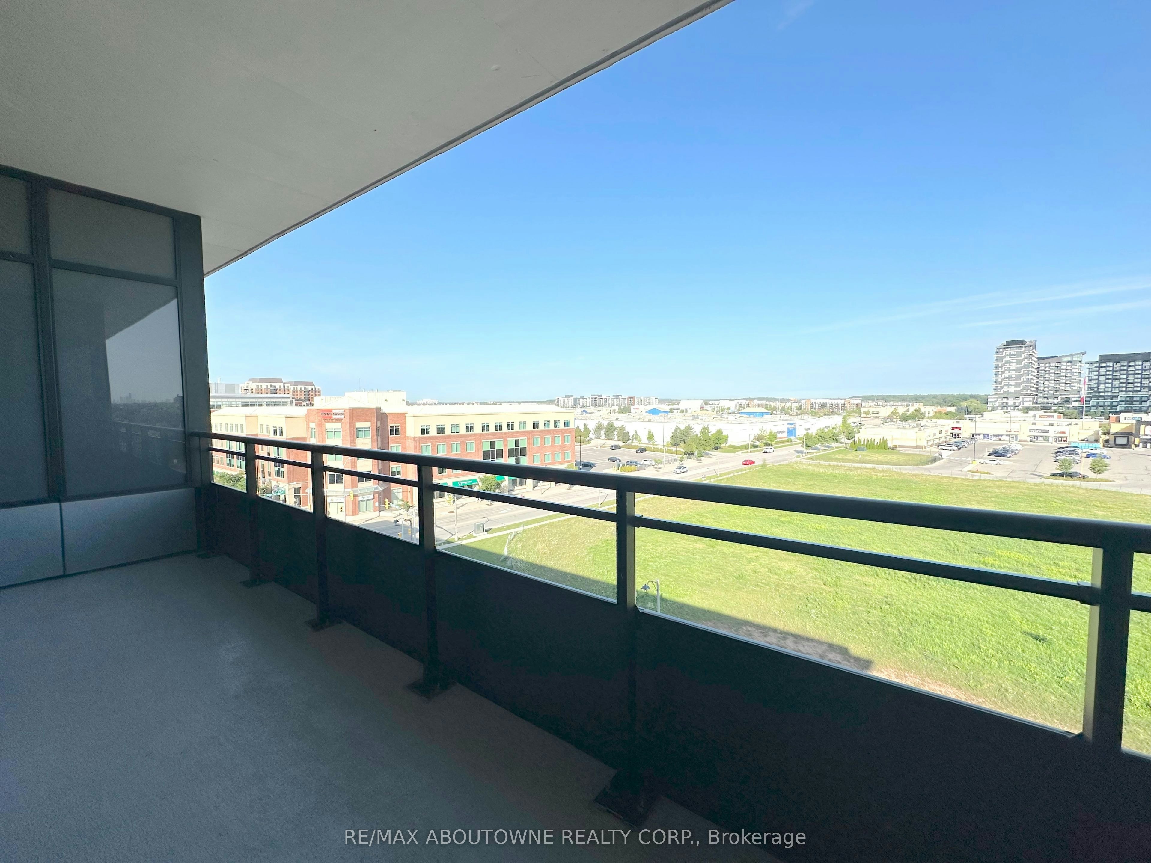 726-2333 Taunton Road, Oakville, ON, L6H 0N5 - 17