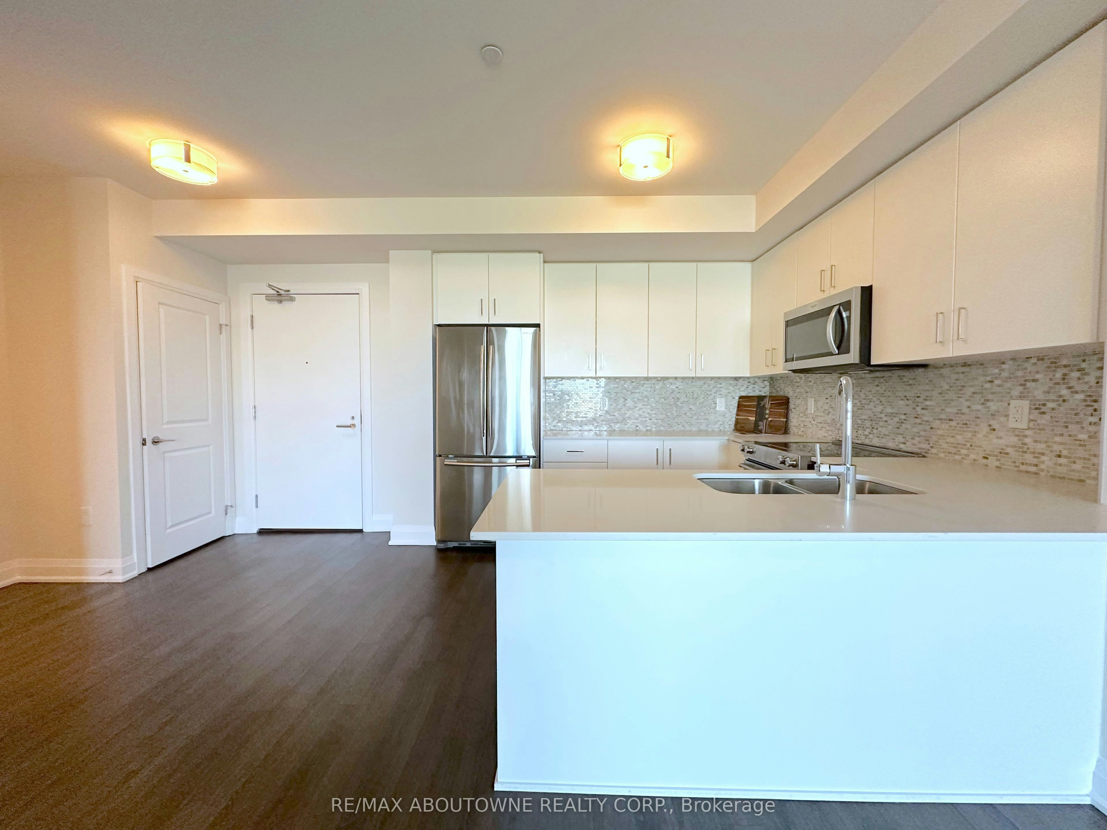 726-2333 Taunton Road, Oakville, ON, L6H 0N5 - 3