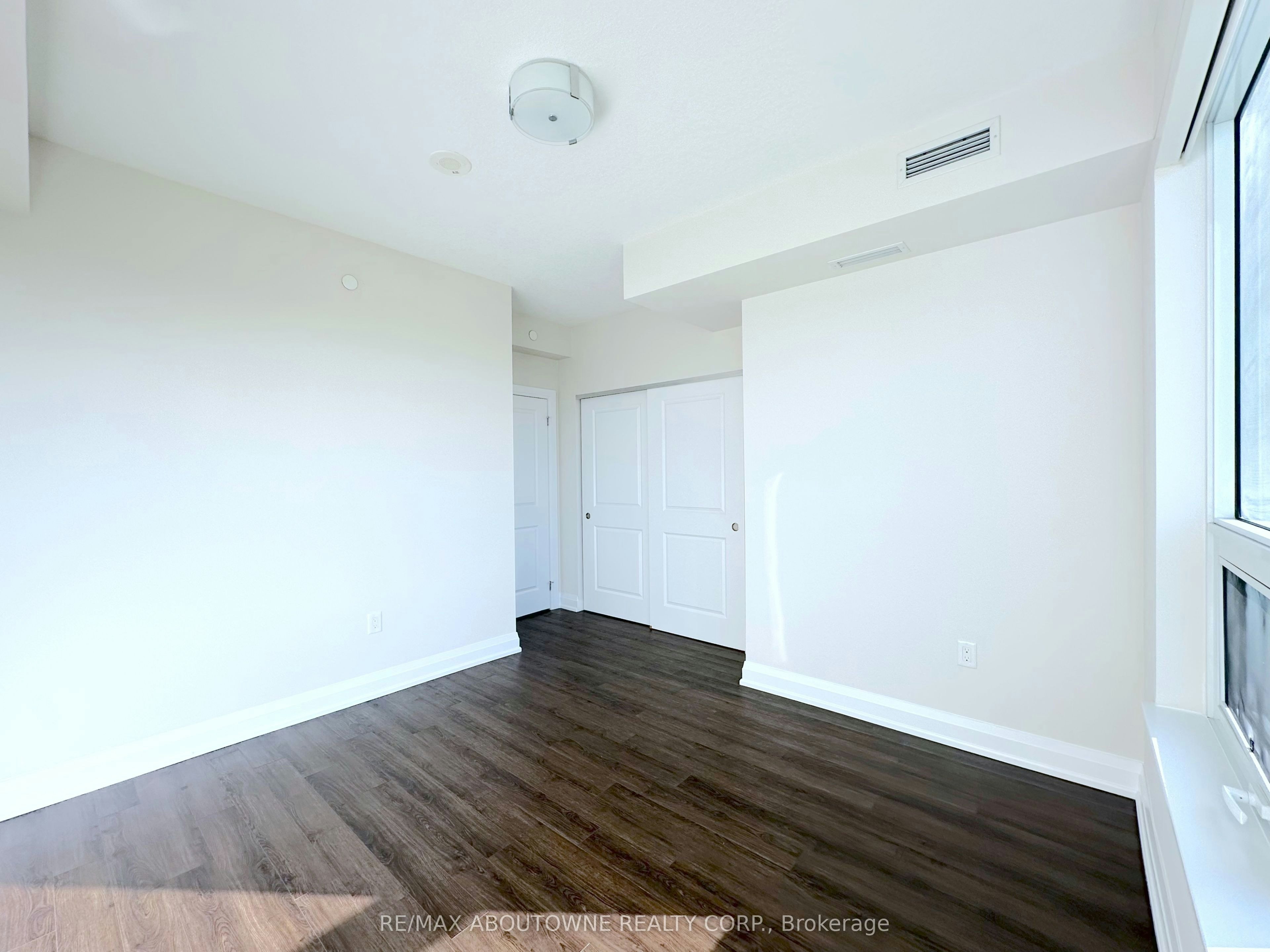 1006-2333 Taunton Road, Oakville, ON, L6H 0N5 - 12