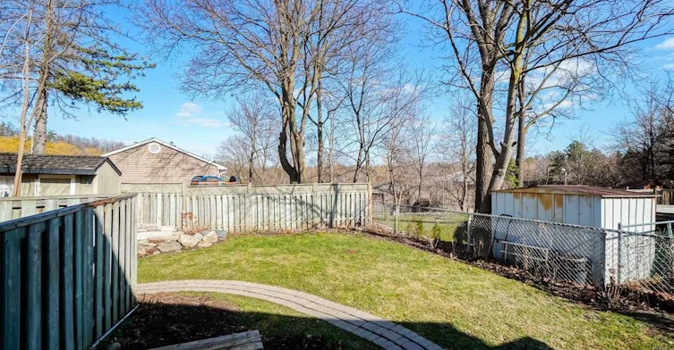 4 Adamson Street S, Halton Hills, ON, L0P 0A2 - 6