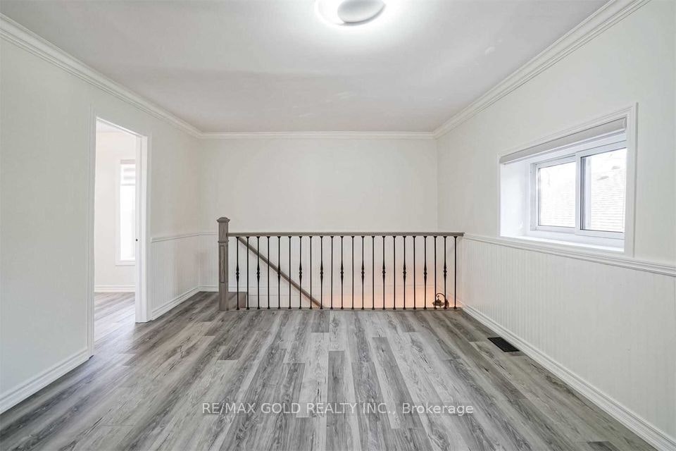 4 Adamson Street S, Halton Hills, ON, L0P 0A2 - 11