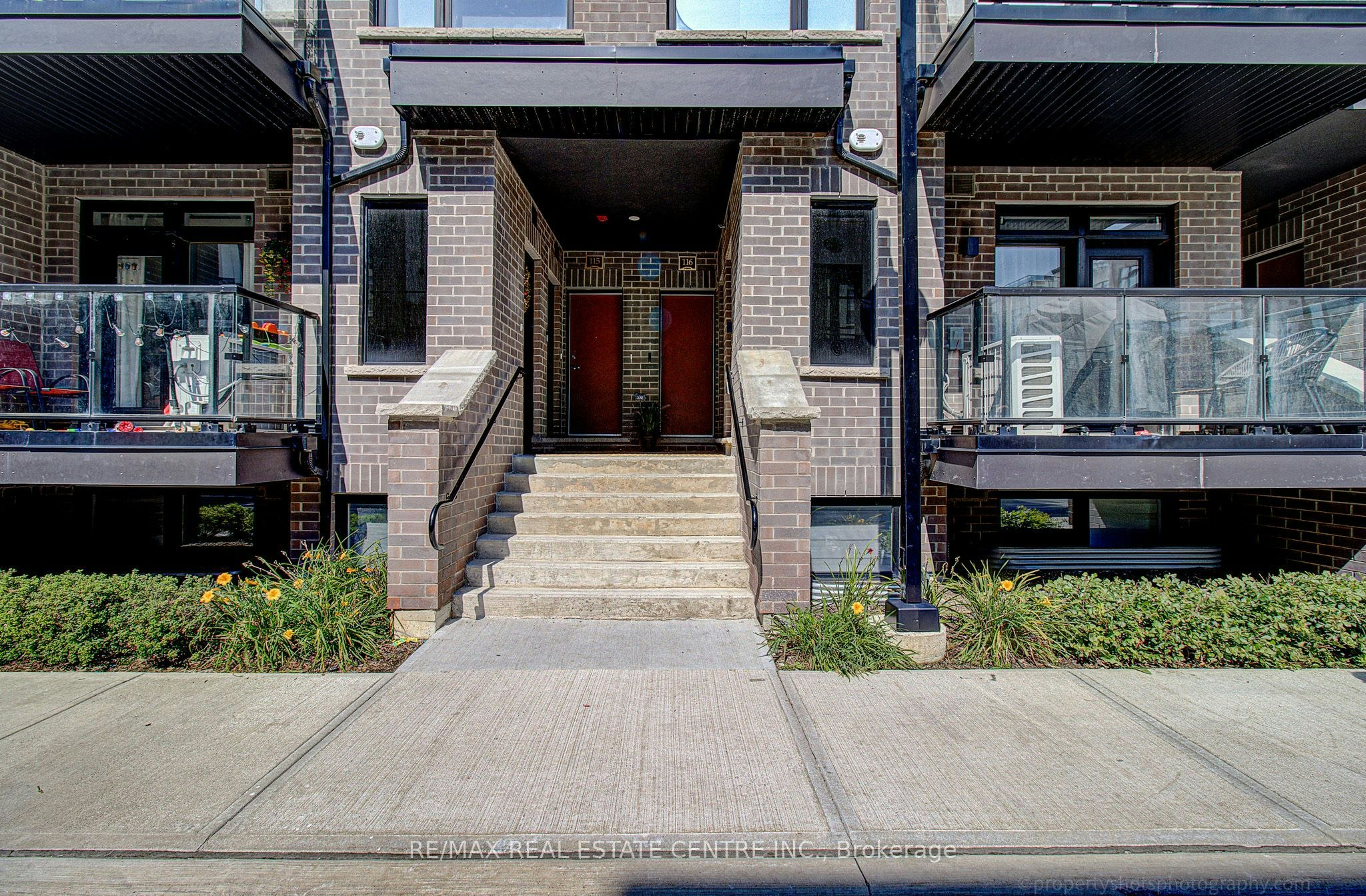 116-1569 Rose Way, Milton, ON, L9E 1N4 - 32