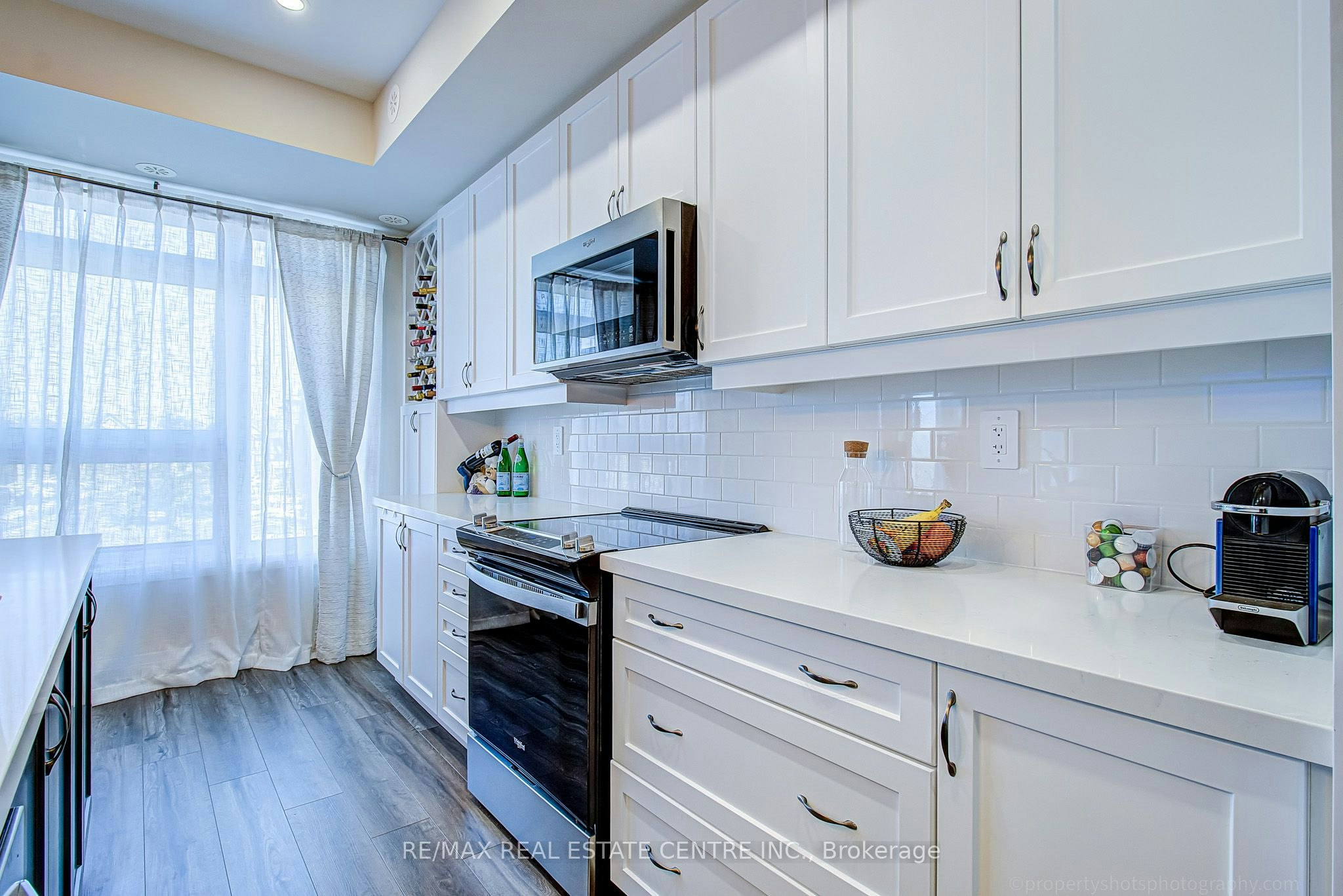 116-1569 Rose Way, Milton, ON, L9E 1N4 - 4