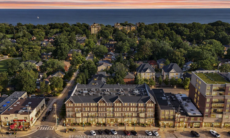 211-3531 Lake Shore Boulevard W