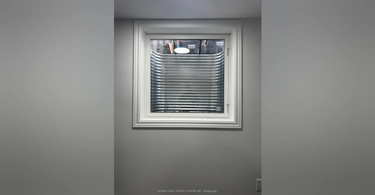 Lower Level-1025 Blairholm Avenue, Mississauga, ON, L5C 1G5 - 8
