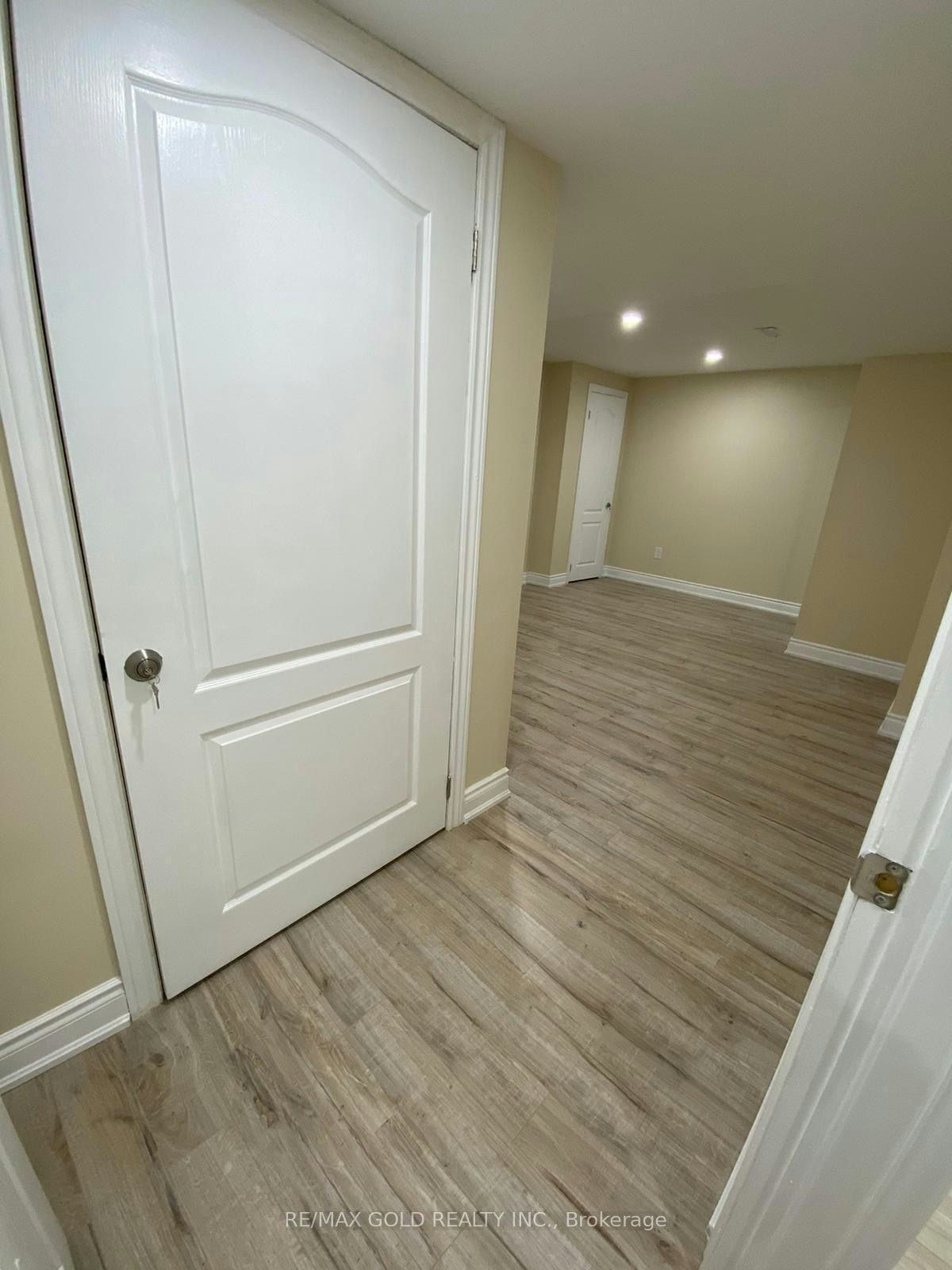 Lower-1664 Norris Circle, Milton, ON, L9T 6A3 - 4