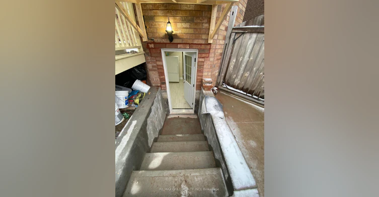 Lower-1664 Norris Circle, Milton, ON, L9T 6A3
