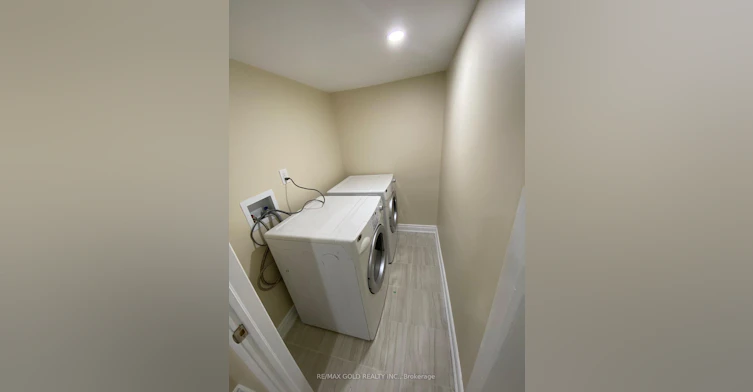 Lower-1664 Norris Circle, Milton, ON, L9T 6A3 - 12
