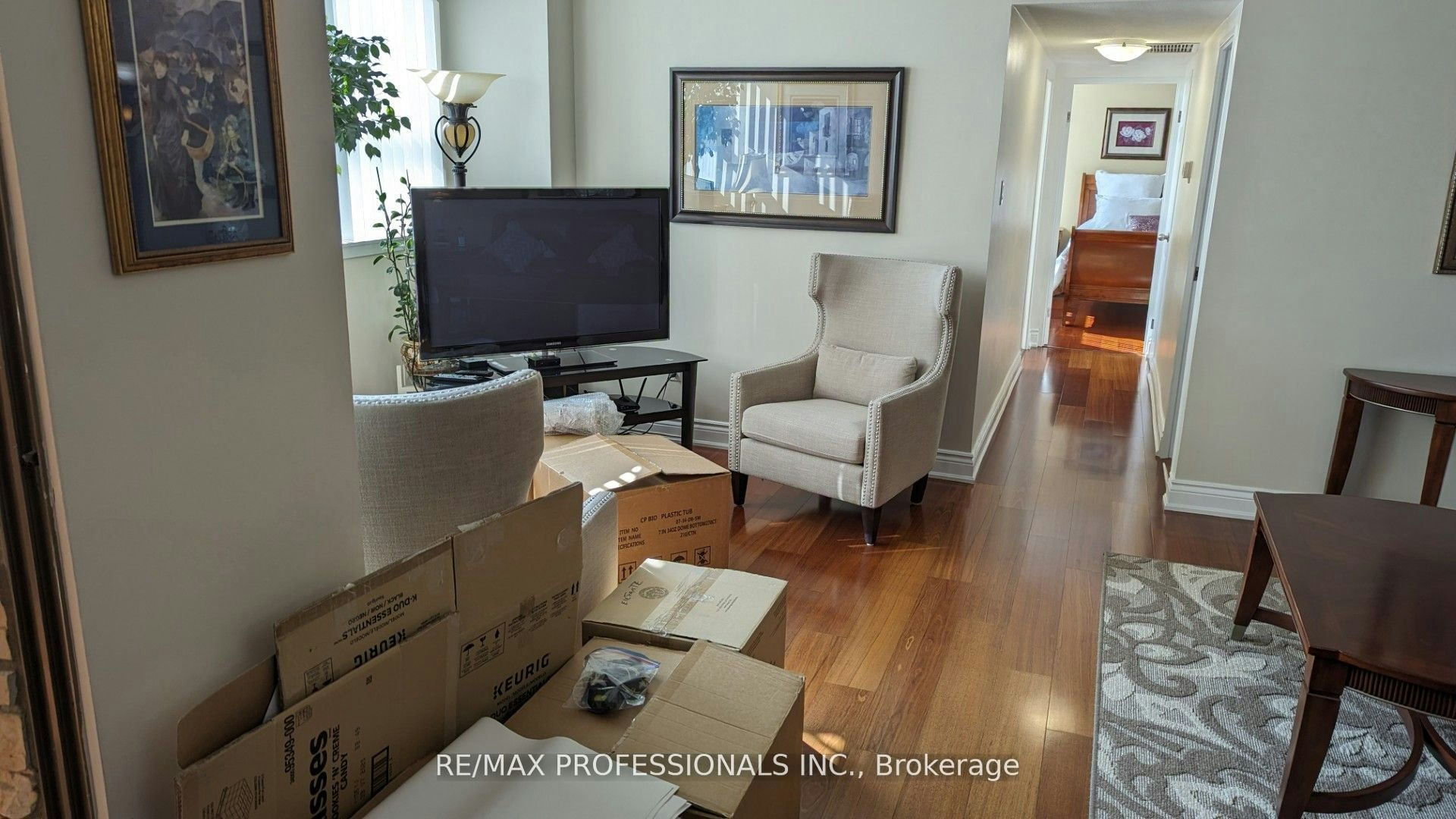 802-2323 Confederation Parkway, Mississauga, ON, L5B 1R6 - 4