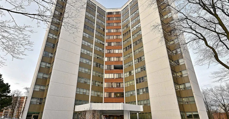 802-2323 Confederation Parkway, Mississauga, ON, L5B 1R6