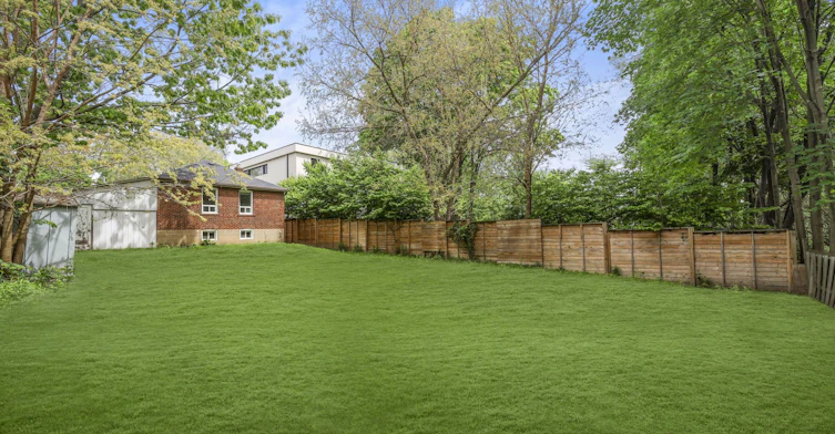 15 Delroy Drive, Toronto, ON, M8Y 1M8 - 26