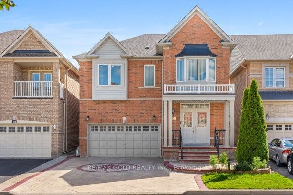 14 Beckenham Road, Brampton, ON, L6P 2L7